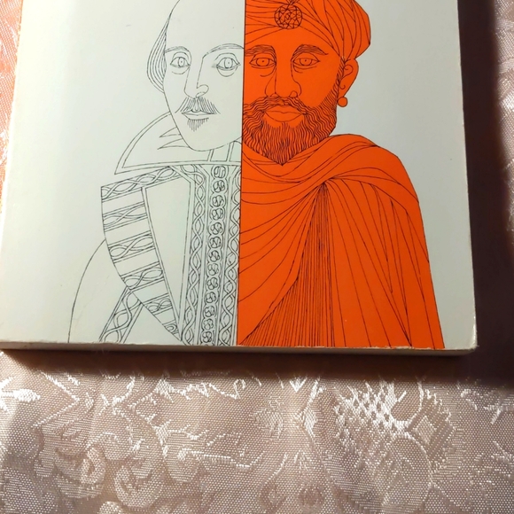 Othello The Kittredge Shakespeare Paperback - Picture 2 of 3